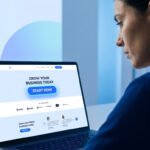 Une femme consulte une landing page sur son ordinateur portable avec un bouton d'appel à l'action bien visible.